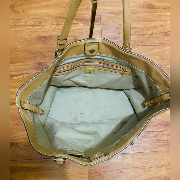 SOLD!!Mcm travel tote bag - Picture 6 of 8